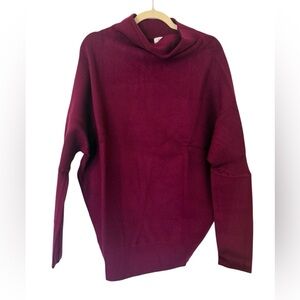 NWT Bluivy Comfy Pullover Sweater in Plum Size M/L